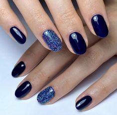 Dark Blue Glitter Nails Almond, Dark Blue Gel Nails Ideas, Black And Blue Nail Designs, Blue And Glitter Nails, Dark Blue Winter Nails, Fall Pedi, Debs Nails, Lacquer Nails, Dark Gel Nails