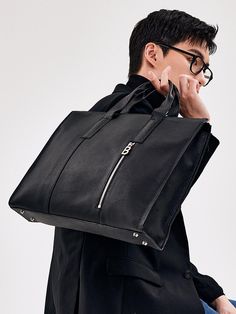 Composition : cow leatherColor : blackCountry of Origin : KOREA Boston, Cow, Composition, Tote Bag, The Originals