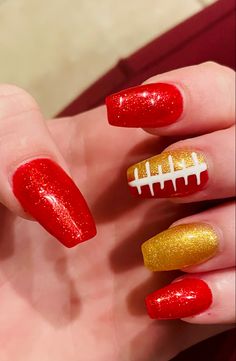 red and gold nails/football Chiefs Inspired Nails, Kansas City Nails, Chief Nails Kansas City, Kansas City Chiefs Superbowl Food, Chief Nails, 49ers Nails Designs, Chiefs Nail Designs