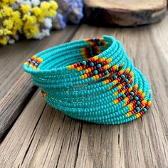 Western Bracelets, Turquoise Wrap Bracelet, Western Turquoise, Wire Bracelets, Seed Bead Bracelet, Beading Ideas, Bohemian Bracelets, Memory Wire Bracelets, Exclusive Gift