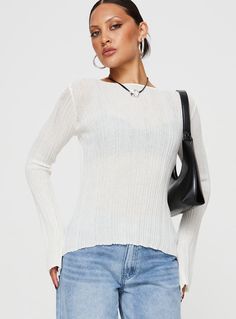 Wexley Long Sleeve Top White White Top Women, Long Sleeve Knit Top, Womens Knit Tops, Fleece Dress, Festival Tops, Outerwear Outfit, Loungewear Sets, Long Sleeve Knit Tops, Knit Sweatshirt