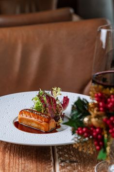 Christmas Menu Ideas | Fine Dining Food Photography at Bōkan in Canary Wharf Christmas Fine Dining Food, Christmas Theme Food Photography, Christmas Menu Photography, Fine Dining Christmas Dinner, Christmas Cafe Food