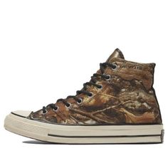 Converse Realtree x Chuck 70 High 'Edge Camo Print' 168558C (SNKR/Unisex/High Top/Gift Recommend) Converse Shoes High Top, Customized Converse, Shoes Outfit Fashion, Converse Chuck 70, Chuck 70, Swag Shoes, Brown Canvas, Converse Chuck Taylor All Star, Converse All Star