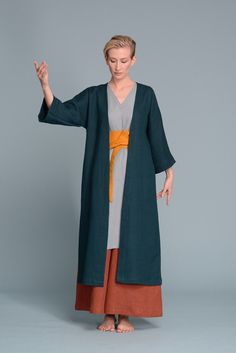 "🌿 ITEM DESCRIPTION Women's linen kimono jacket VARAU made from soft washed linen. - Made-to-measure - High side slits - Open front jacket - Wide kimono sleeves - Loose-fitting - 100% Natural Linen in medium weight - Wide color palette, color shown DEEP AQUAMARINE 🌿 SIZING Petit, Regular, Plus Size - all our clothes are custom-made, we do all sizes. The model (5'9'', 174cm) is wearing size S. Feel free to contact me if you need advice on picking the right size or if you have any questions - ht Linen Harem Pants, Wide Leg Linen Trousers, Linen Shawl, Linen Kimono, Linen Tunic Dress, Linen Clothing, Palette Color, Open Front Jacket, Linen Jackets