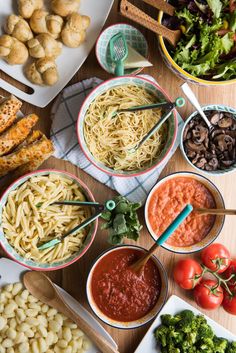 Host an Awesome Dinner Party with a Make Your Own Pasta Bar Bufette Ideas, What To Serve With Pasta, Pasta Dinner Party, Dinner Party Pasta, Pasta Buffet, Birthday Dinner Menu, Make Your Own Pasta, Italian Dinner Party, Pasta Party