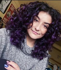 Curly Purple Hair, Shaved Hair Cuts, Dark Purple Hair, Dyed Curly Hair, Dip Dye Hair, Peekaboo Hair, Black Hair Dye, Colored Curly Hair