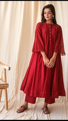 Kurta Set With Dupatta, डिजाइनर कपड़े, Red Anarkali, Red Kurta, Simple Kurti Designs, Casual Indian Fashion