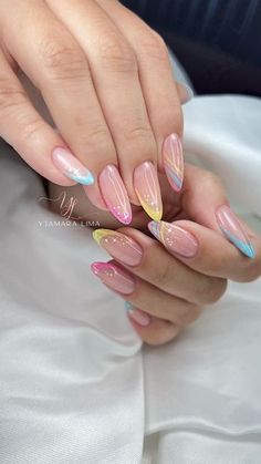 Separamos os Melhores Produtos para uso Pessoal ou para quem Trabalha no Ramo de Unhas! As Melhores Marcas com Envio Nacional e as Melhores Avaliações! Bridal Nail Art, Nails Yellow, Romantic Nails, French Manicure Nails, Light Nails, Glamour Nails, Christmas Gel Nails