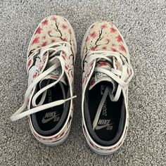 Stefan Janoski Cherry Blossom Nikes. Size 4.5 Men’s And 6 In Women’s. Have Been Worn But Cleaned. No Box. Stefan Janoski, Nike White, White Nikes, Womens Shoes Sneakers, Cherry Blossom, Nike Shoes, Nike Women, Shoes Sneakers, Blossom