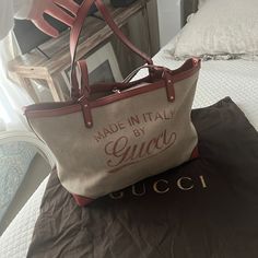 Darling Gucci Vintage Tote Bag, Flax Linen With Pinkish Leather Handles And Writing On Front. Inside Tear See Pictures! Gucci Leather Lined Tote Bag, Vintage Gucci Tote Bag, Gucci Shoulder Bag In Monogram Canvas With Gold-tone Hardware, High-end Gucci Tote Bag, Vintage Tote Bag, Gucci Vintage, Gucci Canvas Bags With Gold-tone Hardware, Bags Gucci, Gucci Bags