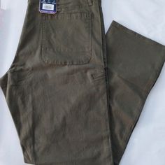 Waterproof Vintage Flex Utility Pant Relaxedfix Size 4034 Casual Khaki Cargo Pants With Zip Fly, Casual Khaki Cargo Pants, Khaki Utility Bottoms With Zip Fly, Cotton Bottoms With Zip Fly For Outdoor, Outdoor Cotton Bottoms With Zip Fly, Casual Bottoms With Zip Fly For Outdoor, Casual Outdoor Bottoms With Zip Fly, Casual Outdoor Bottoms With Five Pockets, Outdoor Cotton Pants With Zip Fly