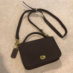 Brand New Brown Coach Crossbody. Doesn’t Have The Tag But Has Never Been Used. Brown Coach, Bags Coach, Coach Crossbody, Cute Bags, Coach Dinky Crossbody, Coach Bags, Crossbody Bags, Bag Lady, Brand New