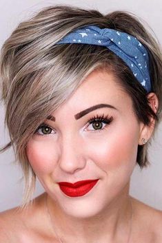 Comfy Hairstyles, Haircuts Women, Bandana Hair, Long Pixie, Easy Summer Hairstyles, Penteado Cabelo Curto