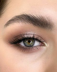 Make Up Designs, Wedding Hairstyles And Makeup, Wedding Eye Makeup, Prom Makeup Looks, Eye Makeup Pictures, Wedding Makeup Looks, Makeup Eye Looks