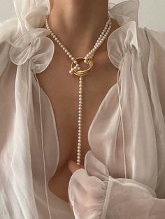 Necklace 2023, قلادات متدلية, Cross Choker, Pearl Necklace Vintage, Pearl Chain Necklace, Choker Jewelry, Pearl Necklaces, Vintage Pearl, Handmade Wire Jewelry