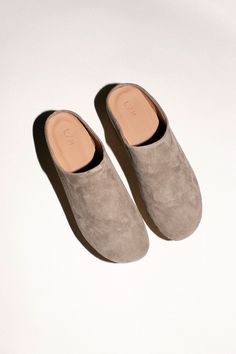 Beautiful handmade clog, in soft stone suede. Hand shaped natural wooden sole, with recessed crepe outsole. Fabric is 100% Leather. Lauren Manoogian, Hand Shapes, Gray Suede, Custom Items, Clogs, My Style, Stone, Leather, Fabric