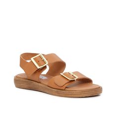 Steve Madden-Amica Sandal Complete casual looks by pairing them with a timeless yet stylish shoe option. The Amica sandals from Steve Madden feature a classic silhouette that is crafted with high quality leather and a chic buckle detail. Trending Handbags, Cute Sandals, Classic Silhouette, Stylish Shoes, Mom Style, Sneaker Shopping, Stacked Heel, Shop Sandals, Kids Bags