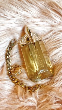 Alien Goddess perfume mugler gold fashion bracelet ring diamond Alien Goddess Perfume Aesthetic, Alien Perfume Aesthetic, Mugler Perfume Aesthetic, Alien Goddess Perfume, Mugler Alien Goddess, Saving Chart, Mugler Perfume, Alien Goddess, Alien Perfume