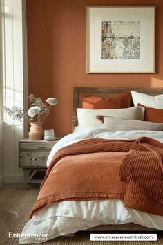 Warm Terracotta Baked Terra Cotta Benjamin Moore, Teracotta Painting Bedroom, Orange Paint Colors For Bedroom, Terra Cotta Accent Wall Bedroom, Light Terracotta Bedroom, Burnt Orange And Cream Bedroom, Small Bedroom Colour Ideas, Terracotta Bedroom Walls, Rust Accent Wall