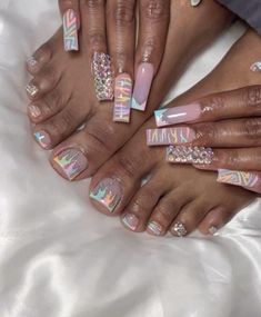 Nail And Toes Matching Ideas, Acrylic Toe Nails, Super Cute Nails, Hippie Nails, Cute Toe Nails, Long Nail Designs, Nails Design With Rhinestones, Colored Acrylic Nails, French Acrylic Nails