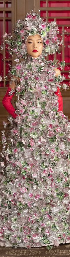 Valentino Couture Spring 2020 Pechino Pierpaolo Piccioli, 3d Flowers, Haute Couture Fashion, Glam Fashion, Fashion Fits