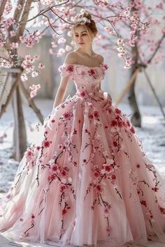 Fantasy Dresses, Princess Ball Gowns, Fantasy Gowns, Fairytale Dress, Fantasy Dress, Floral Fashion, Dreamy Wedding, Wedding Dresses Unique, Gorgeous Gowns