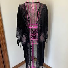 Beautiful Black Burn Out Velvet With Tassels Kimono Bohemian Black Outerwear For Layering, Chic Fitted Festival Outerwear, Chic Fitted Outerwear For Festivals, Black Long Outerwear For Festivals, Long Black Outerwear For Festival, Chic Black Festival Outerwear, Hood Jeans, Blue Jean Vest, Comfy Jackets