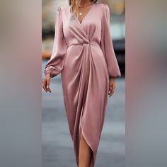 Blush Pink Colored Dress Fits Like Women’s 14/16 Very Flattering Very Soft Comfortable Material Beachy Dresses, Burgundy Midi Dress, Rock Outfit, Chic Sweaters, Dress Satin, Midi Shirt Dress, Polyester Dress, Lantern Sleeve, Types Of Dresses