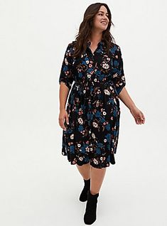 Black Floral Challis Button Front Drawstring Midi Shirt Dress, FLORALS-BLACK Emo Women, Plus Size Work Dresses, Work Dresses For Women, Fitted Wedding Dress, Blouson Dress, Dress Images, Comfy Dresses, Super Cute Dresses, Torrid Dresses