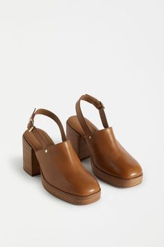 Thrift Manifest, Chemical Safety, Leather Industry, Clog Heels, Platform Heels Chunky, Comfort Design, Sheep Leather, How To Make Shoes, Platform Heel