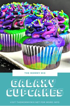 the mommy mix galaxy cupcakes are very colorful