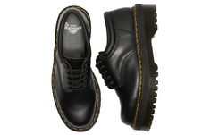 Dr. Martens 8053 24690001 (SNKR/Casual/Unisex/Leather/Thick Sole) Classic Low-top Work Boots, Dr Martens 8053, Doc Marten Oxford, Stylish Sneakers, Dr. Martens, Perfect Pair, Dress Shoes Men, Oxford Shoes, Dress Shoes