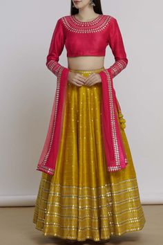 Embellished Lehenga Set Banarsi Lengha, Lehga Choli, Desinger Dresses, Blouses Pattern, Colour Codes, Haldi Function, Queen Cakes, Lehenga Saree Design, Boutique Outfits