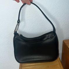 Never Used Before Black Shoulder Bag! Black Trendy Baguette Bag For Everyday Use, Trendy Black Baguette Bag For Everyday, Black Trendy Baguette Bag With Double Handle, Trendy Black Baguette Bag With Double Handle, Black Trendy Double Handle Baguette Bag, Black Handheld Baguette Bag For Everyday, Trendy Black Baguette Bag For Shopping, Black Baguette Bag With Removable Pouch For Errands, Everyday Black Baguette Bag With Zipper