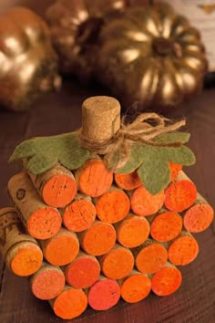 Wine cork pumpkin craft Diy Pumpkins Crafts, Fall Crafts For Adults, Fall Pumpkin Crafts, Cork Projects