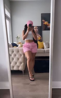 Vacation 2 Piece Outfit, Biker Shorts Outfit Summer Black Women, Baddie Mom Outfits Summer, Simple Comfy Summer Outfits, Chill Outfits Shorts, Atlanta Outfits Summer, Cute Biker Shorts Outfit Summer, Running Errands Outfit Black Women, Trendy Comfy Outfits Summer