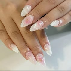 Friends Y2k, Y2k Vintage Aesthetic, Elegant Touch Nails, Aesthetic Nail, Romantic Nails, Classy Acrylic Nails, Pretty Gel Nails, Almond Nails Designs