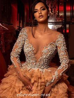 African Wear For Ladies, African Wear For Women, Bead Applique, Tulle Dress Long, Ball Gown Prom Dresses, Gown Prom Dresses, Tulle Ball Gown, Beaded Prom Dress