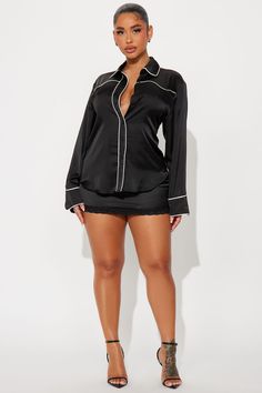 Available In Black/White. Satin Shirt Long Sleeve Button Down Collar Contrast Trim Non Stretch Self: 100% Polyester Imported | Saloon Satin Shirt in Black/White size XS by Fashion Nova Cropped Hoodie Outfit, White Satin Shirt, Gal Gadot Wonder Woman, Satin Shirt, Hoodie Outfit, Black White Fashion, Shirt Long Sleeve, White Satin, Button Down Collar