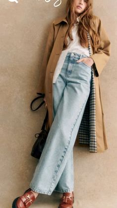 Sezane Lookbook, Oversized Trench Coat, Fall Wardrobe Essentials, Knit Shoes, Trench Coat Black, French Brands, Dark Khaki, Coat Design