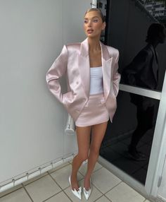 Hailey Rhode Baldwin, Valentine's Day Outfit, Sarah Jessica Parker, Miranda Kerr