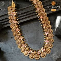 Long Antique Necklace Gold, Gold Jewellery Indian, Long Haram Gold, Homemade Jewelry Ideas, Kasu Necklace, Gold Haram, V Model, Temple Jewelry Necklace