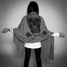 Skull Skull Clothes, Skull Scarf, Skull Clothing, Skull Fashion, Rock Punk, Mode Casual, A Skull, Sugar Skulls, Alternative Rock