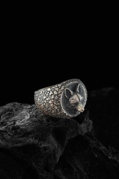 Large Fox Signet ring has been created by talented craftmens as handmade. We design to compliment your style! We believe there is something special for everyone and for every occasion, whether you're shopping for yourself or looking for a gift. Our wide selection of jewelry leaves no doubt or question marks regarding if one can find anything for themselves. Item Details Gender : Male / Female / Unisex Material : 925K Sterling Silver Total weight : 10.00 - 12.00 Gr. (US 11 Size) All our products Hand Forged Symbolic Rings For Collectors, Symbolic Hand Forged Rings For Collectors, Unique Rings With Polished Round Band, Unique Rings With Polished Finish And Round Band, Unique Adjustable Signet Ring With Polished Finish, Hand Forged Open Symbolic Ring, Symbolic Hand Forged Open Ring, Unique Hand Forged Engraved Ring For Gift, Symbolic Hand-forged Engraved Ring As A Gift