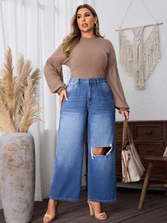 Plus Size Women's Ripped Straight-Leg Relaxed Casual Washed Denim Jeans Light Wash    Denim Plain Wide Leg Non-Stretch  Women Plus Clothing, size features are:Bust: ,Length: ,Sleeve Length: Plus Size Wide Leg Jeans Outfit, Wide Leg Jeans Outfit Plus Size, Jeans For Plus Size Women, Autumn Closet, Wide Leg Jeans Outfit, Plus Size Fall, Estilo Hip Hop, Elastic Waist Pants, Jeans Outfit