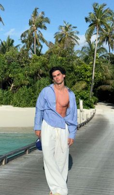 Elevator Boys, Beach Ootd, Boat Fashion, Boho Men, Outfits Hombre, Beach Photography Poses, Mens Trendy Outfits