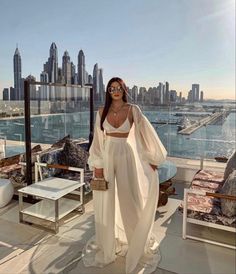 White Dress For Greece, Classy Outfits 2023 Summer, Non Dress Bridal Shower Outfit, Fashion Outfits Instagram, Fashion Outfits For 2023, Beach Wear Inspiration, Summer Dress Fancy, Romantic Vacation Outfits, Miami Beach Outfits Night