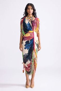 Multicolor kaftan style dress with daisy print and adjustable drawstring sleeves. - Aza Fashions Kaftan Style Dresses, Kaftan Style, Multicolor Dress, Daisy Print, Dress For Women, Women Dresses, Cotton Silk, Aza Fashion, Pleated Dress