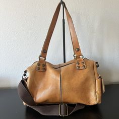 Great Condition! Teenage Dream, Tan Color, Leather Shoulder Bag, Leather Women, Shoulder Bags, Bag Lady, Shoulder Bag, Full Service, Leather