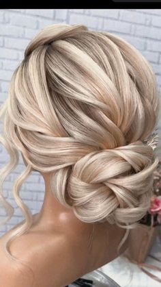 Ball Gown Wedding Hairstyles, Godmother Hairstyle Wedding, Wedding Hair For Strapped Dress, Bridal Hair Updo With Pearls, Bridesmaid Hairstyles Elegant, Beachy Wedding Updo, Bridal Updos For Long Hair Brunette, Loose Romantic Wedding Hair, Elegant Wedding Updos For Long Hair